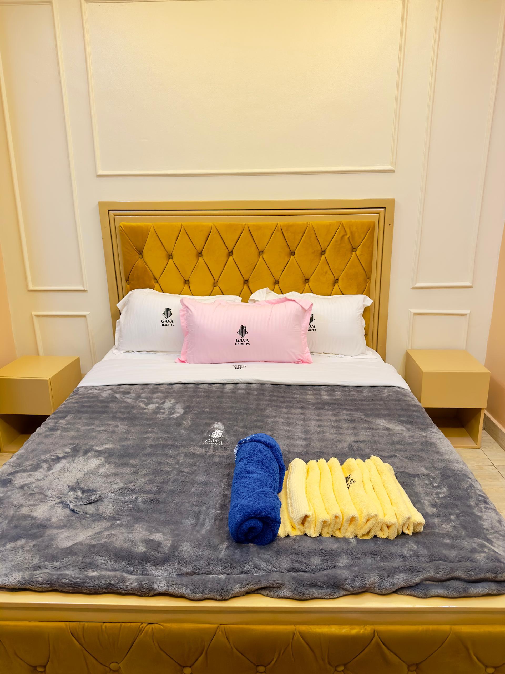 Premium Room Gava Heights